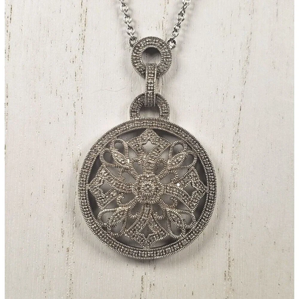 Vintage 925 Sterling Silver w Diamond Circle Cross Hearts Pendant Chain Necklace - Picture 10 of 16